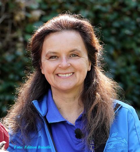 Anke Recktenwald background
